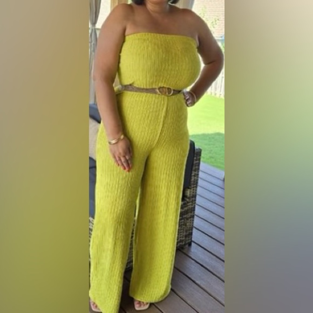 Lime Jumpsuit (Brunch Time) You can wear this cutie out with your girlfriends.